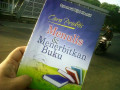 Cara Praktis Menulis & Menerbitkan Buku